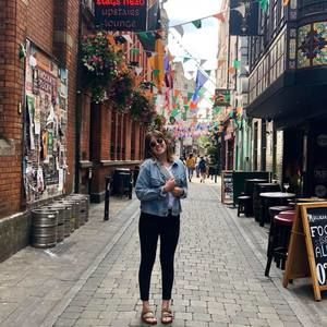 Meet your Posher, Katie